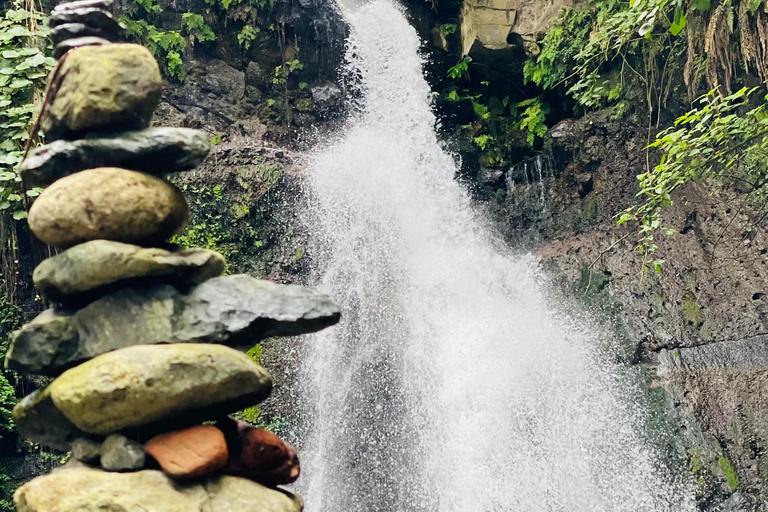 Arusha waterval, dorpswandeling en/of koffietourDorpswandeling &amp;waterval