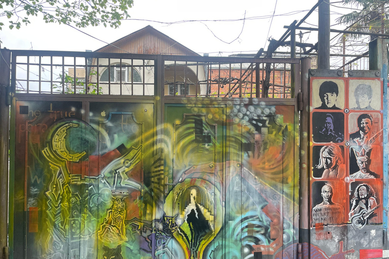 Tbilisi: Alternative Side Walking Tour — Raw, Real & Broken