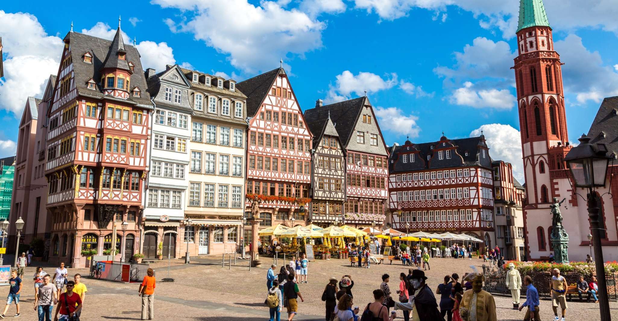 Frankfurt: Old Town Highlights Private Walking Tour
