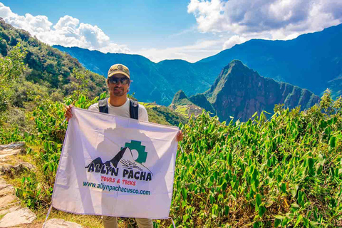 Explore Machu Picchu: Inca Trail 2 Day