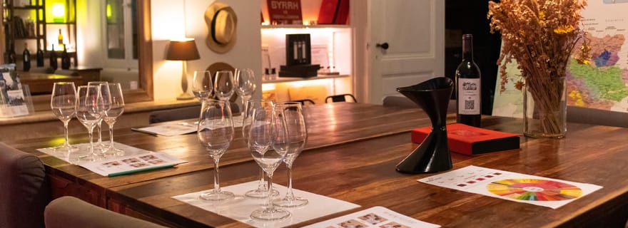 Bordeaux : Masterclass sur le vin et atelier d'assemblage avec apéritif
