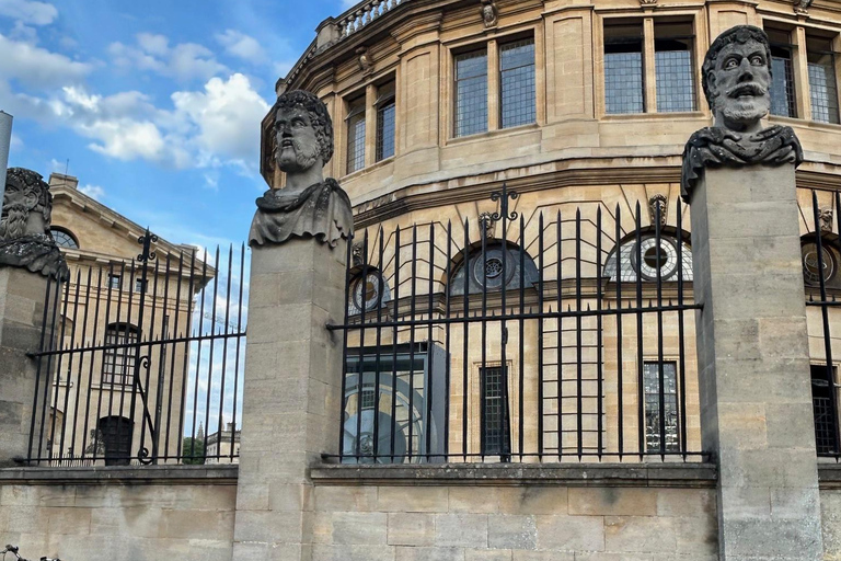 Oxford Pub Tour: Historic Pubs and Local Brews