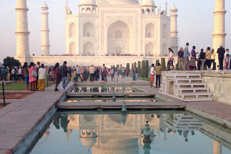 All-Inclusive Day Trip Taj Mahal Tour (from Delhi) From Delhi: Same Day Trip Agra ( Car + Guide)