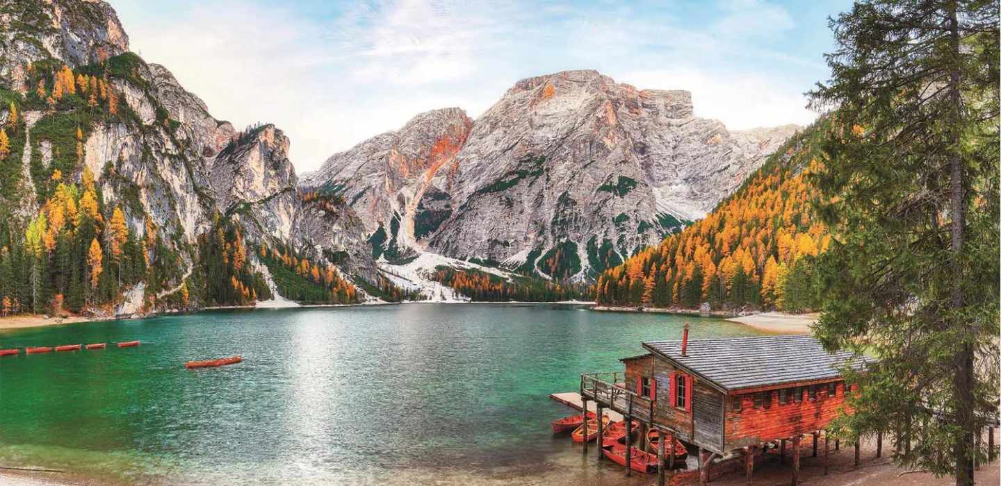 Von Mailand aus: Tagestour zum Pragser Wildsee mit Wanderung und Panoramablick
