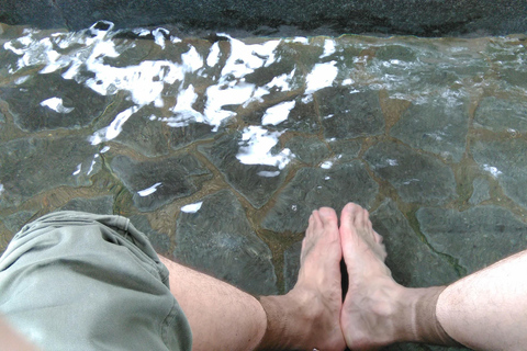Nagano: Snow Monkeys, Obuse, & Hot Spring Foot Bath Tour