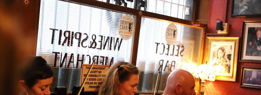 Dublin : tournée des bars de musique traditionnelle avec un musicien local