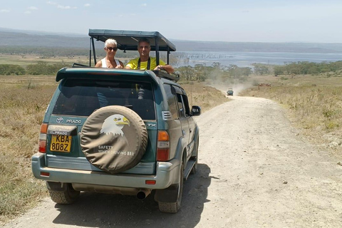 Nairobi: National Park, Museum & City Immersion Tour Nairobi: National Park Guided Tour in 4x4 Landcruiser