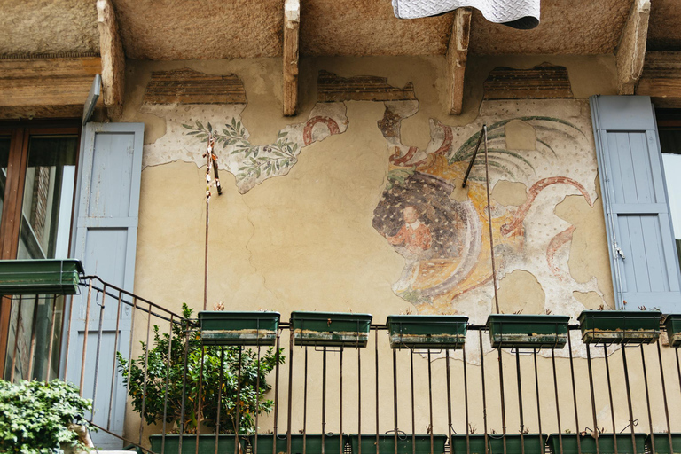 Verona: History and Hidden Gems Guided Walking Tour Group Tour in English