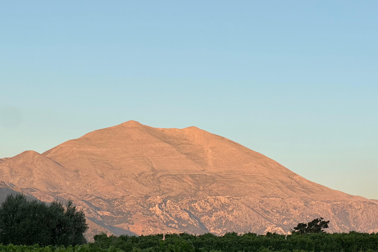 Crete: Self-Guided Cycling Experience on Low-Traffic Roads