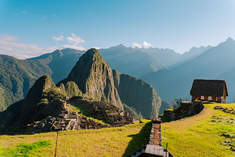 From Cusco: Machu Picchu Full Day Tour with Panoramic Train Machu picchu Regular Tour (Standard Experience)