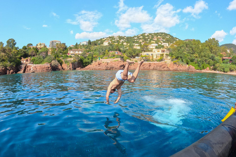 Cannes: båtutflykt längs kusten till St Tropez via Esterel