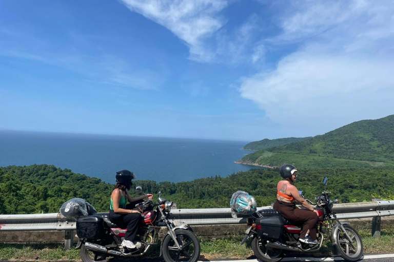 Da Nang/Hoi An Motorbike Day Tour: Explore via Hai Van Pass Da Nang Motorbike Day Tour: Linh Ung Pagoda - Hai Van Pass