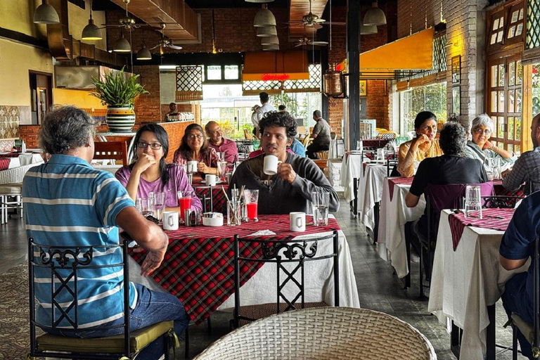 Bangalore: Army Town Heritage Walking Tour with Breakfast