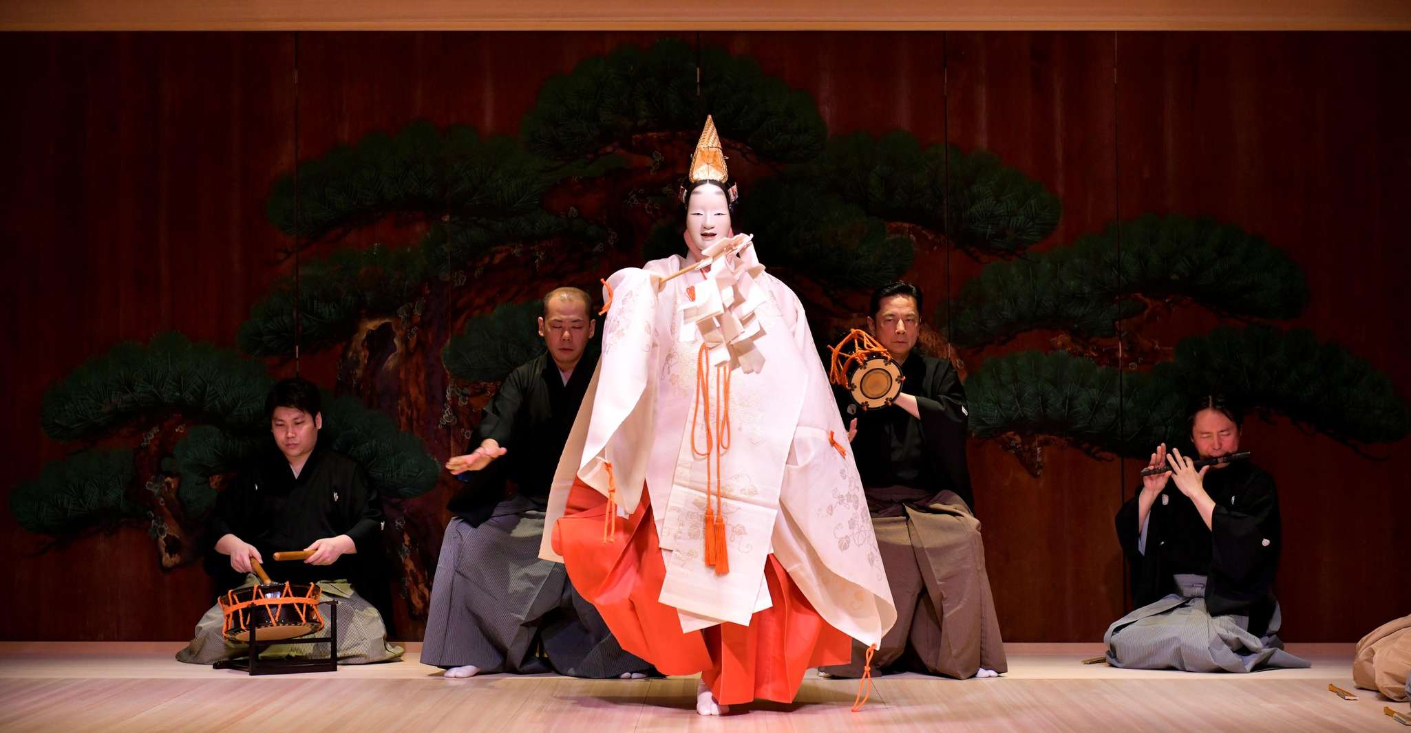 Tokyo: Traditional Japanese Performing Arts Show and Dinner photo 4