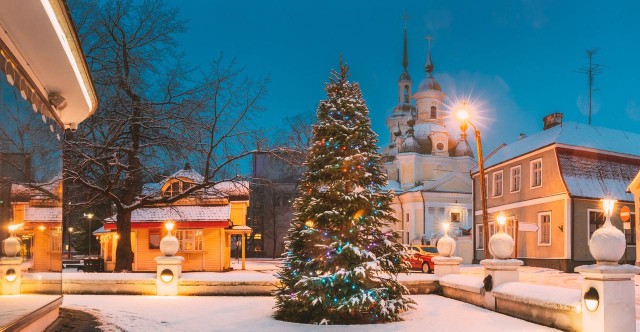 Visit Magical Pärnu: A Christmas Walk in Parnu, Estonia