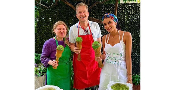 Pesto-Kurs mit Mörser und Weltmeisterin und lokales Menü mit Wein