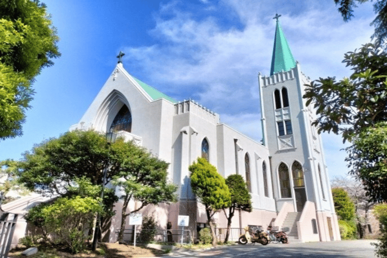 Yokohama: Yamate District & Port History Walking Tour