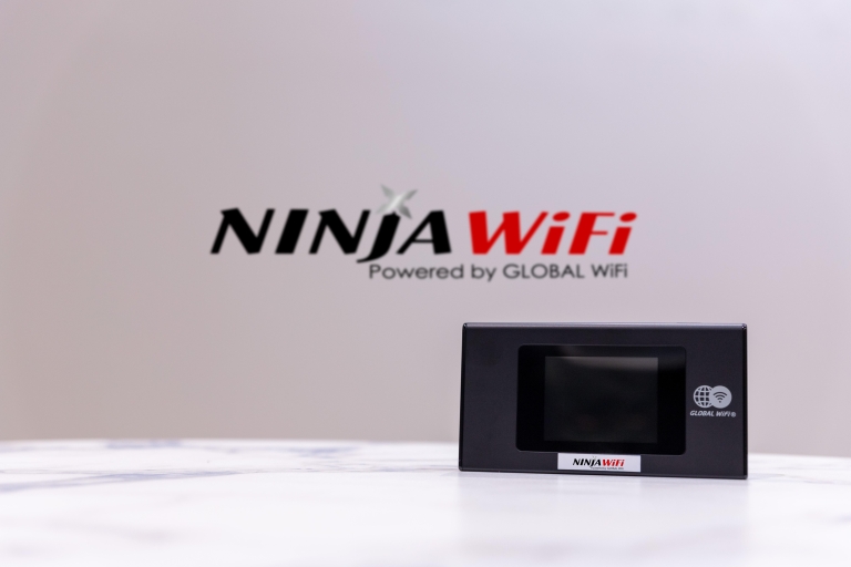 Kanazawa, Japonia: Mobilna wypożyczalnia Wi-Fi — lotnisko KomatsuWynajem na 30 dni