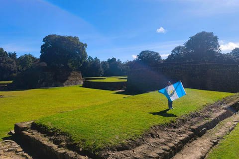 Desde Ciudad de Guatemala: Navegacion en Lago Atitlán y Visita a Iximché