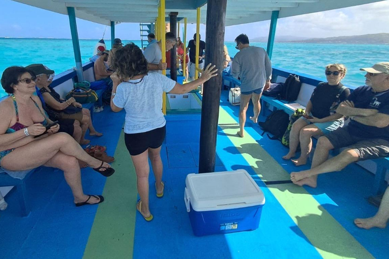 Tobago: tour in barca con fondo trasparente al Buccoo Reef Marine ParkTobago: tour in barca con fondo trasparente + Rumpunch