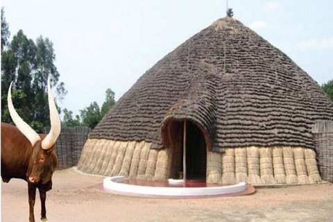 Visite du Palais du Roi et du Musée Ethnographique