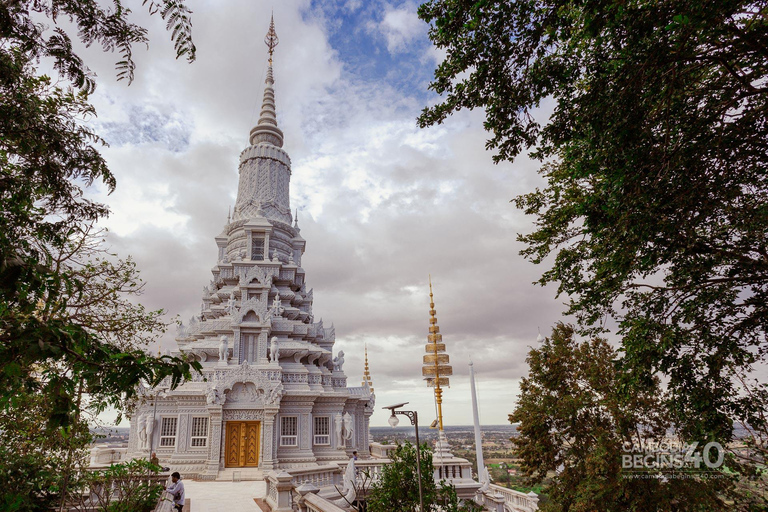 Phnom Penh: Phnom Oudong y Aldea de Koh Chen - Almuerzo incluido