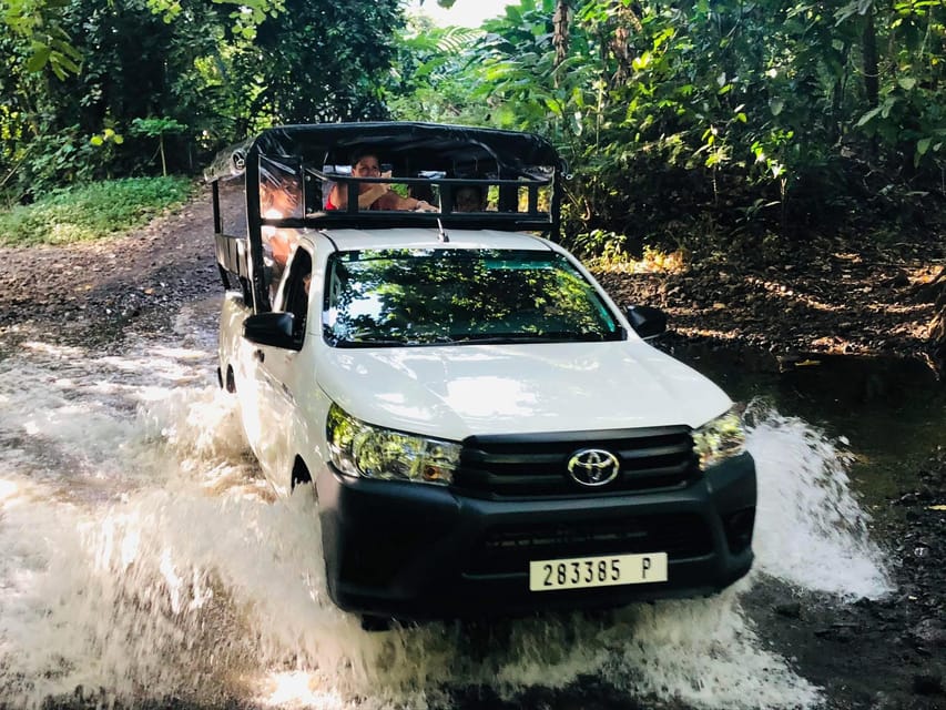 Moorea: 4x4 safari privé entre terre et mer avec déjeuner inclus