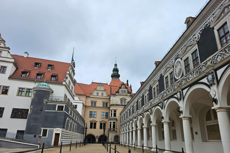 Dresden: Small Group walking tour With A Xmas Touch. English