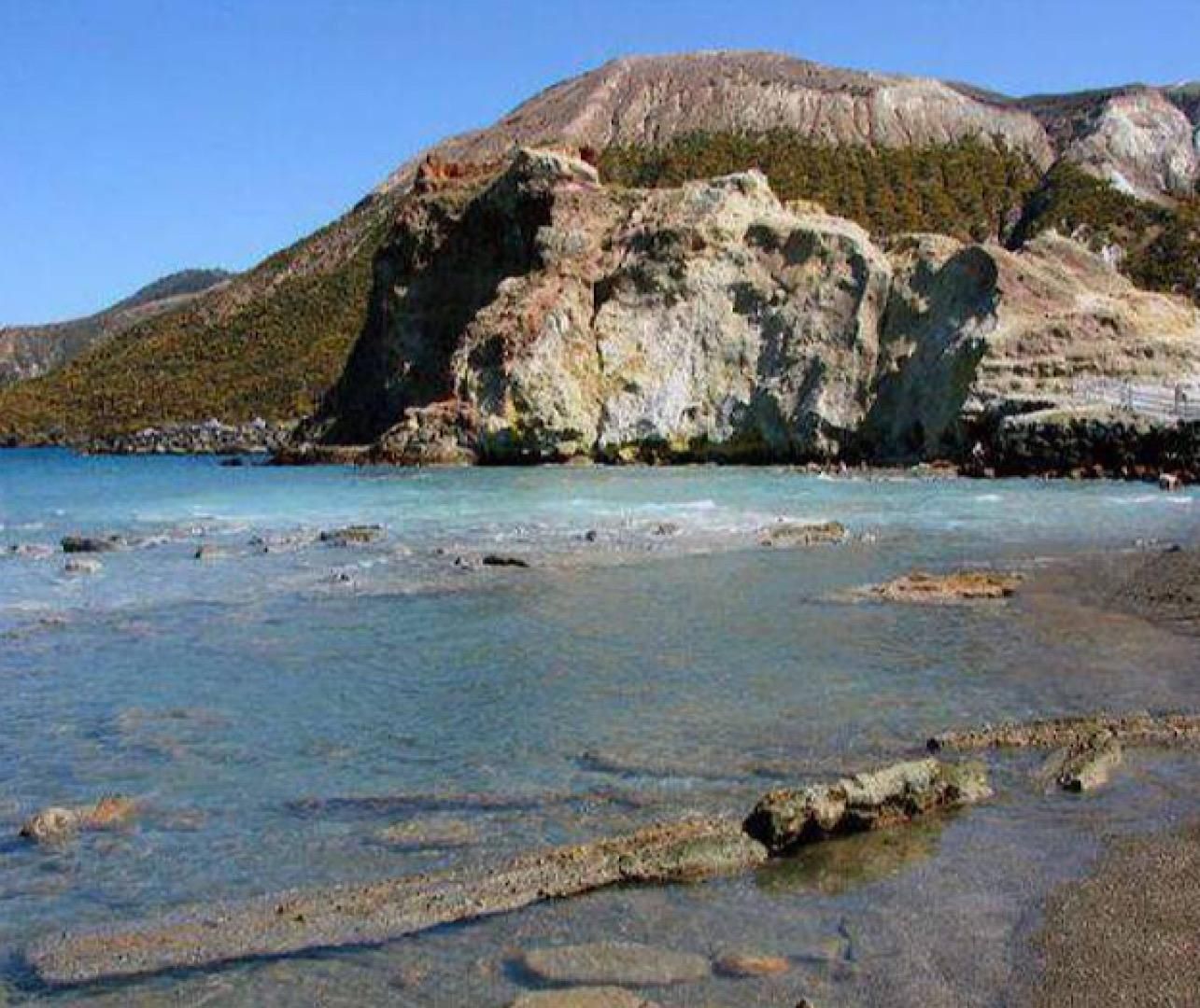 TOUR VULCANO UND LIPARI (MAX 5P)
