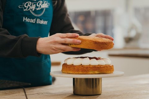 Manchester: British Baking Masterclass - Victoria Sponge