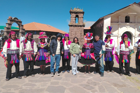 Get to know Lake Titicaca up close: 2 days and 1 night among islands and communities