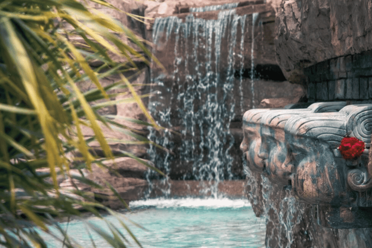 Haikou: Valle delle sorgenti calde e parco acquatico del lago Guanlan