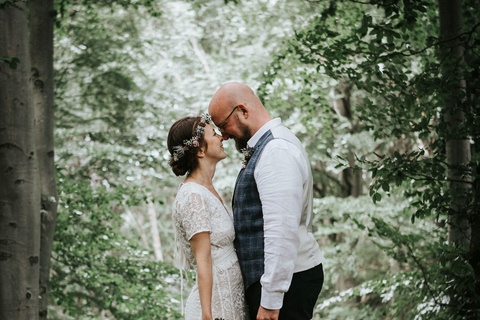 Levi: Professional engagement or after-wedding shoot