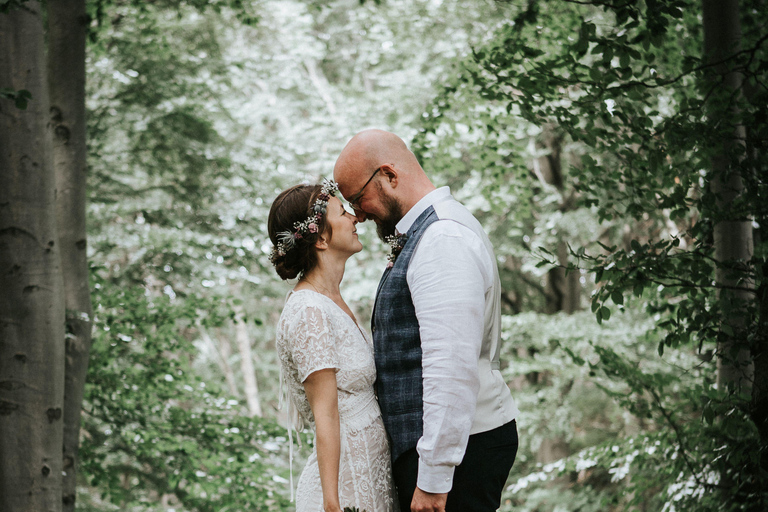 Levi: Professional engagement or after-wedding shoot