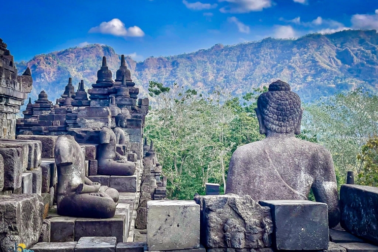 Ein-Tages-Tour: Punthuk Setumbu - Borobudur-Besteigung - Prambanan