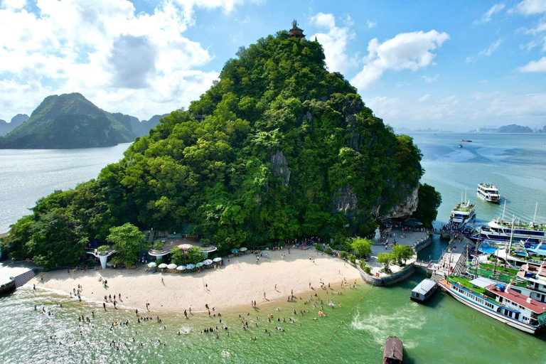 Från Hanoi: Halong Bay dagstur med grotta, ö och kajak