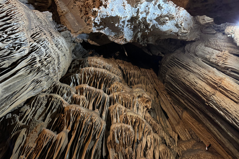San Pedro: Grutas de Garcia e City Tour com Teleférico