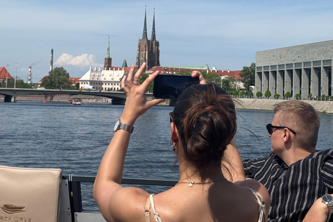 رحلة بحرية في الكريسماس في فروتسواف لمدة 45 دقيقة في المدينة القديمةرحلة بحرية في الكريسماس في فروت