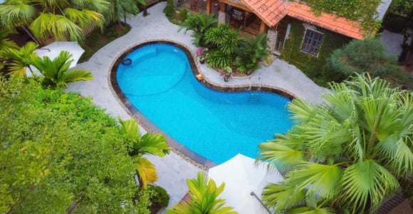 From Hanoi: 2-Days Ninh Binh, Halong Bay Staying at Bungalow