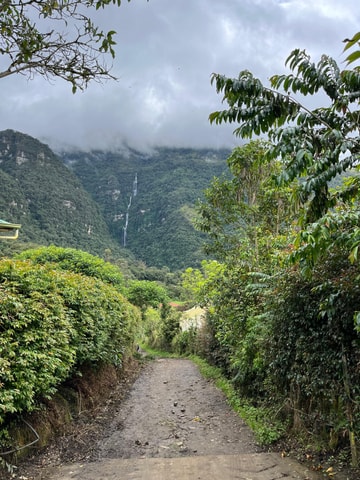 FROM BOGOTA: Tour to La Chorrera, the highest waterfall in Colombia.