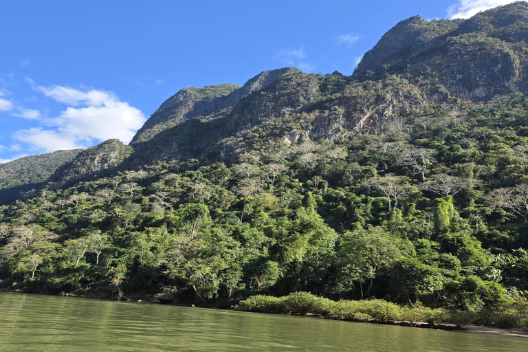 Nong Khiaw: 100 Waterfalls, Nam Ou & Khmu Village Day Tour