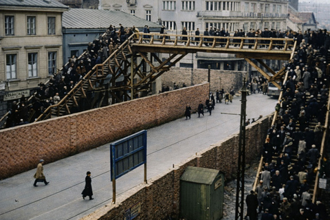 Jewish Warsaw & Stories from the Ghetto - Walking Tour