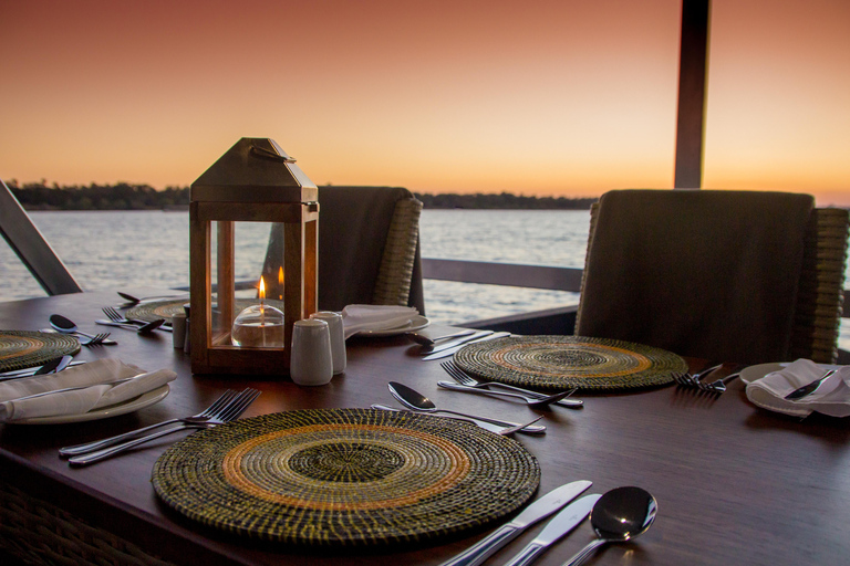 Croisière au coucher du soleil à Victoria Falls