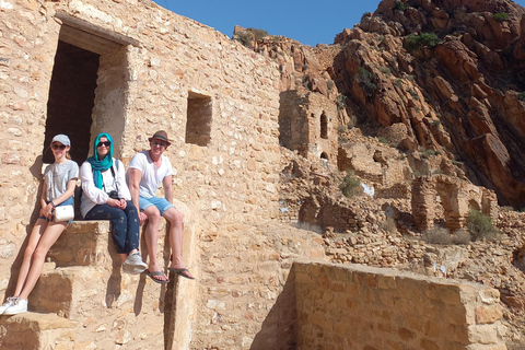 Tunis:Uit de tijd Berberdorpen Tekrouna en Zriba Alia