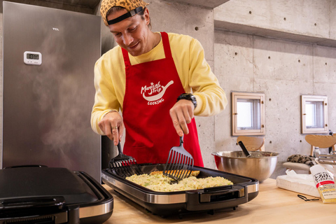 Osaka : Cours de cuisine et dégustation de saké avec visite du marché local