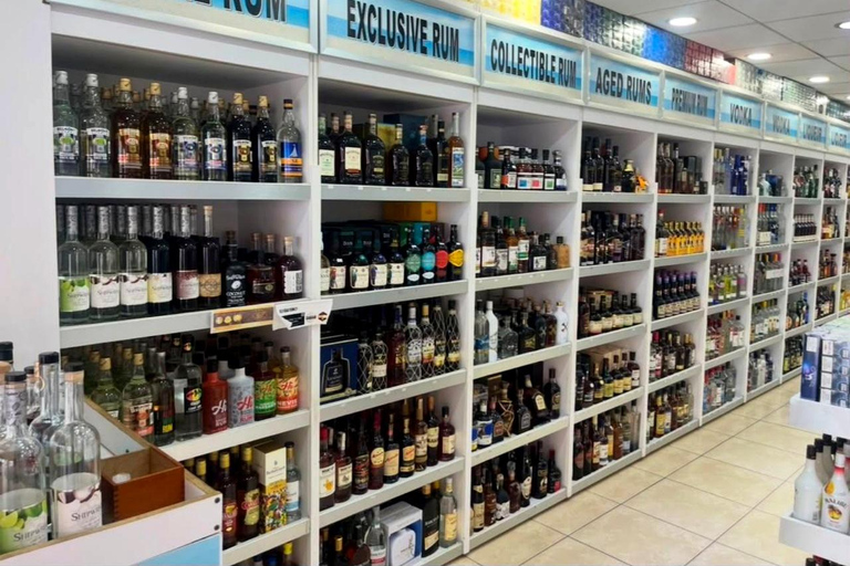 St. Kitts: Basseterre Shopping Beach and Airport Transfer