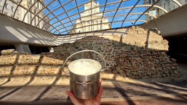 Sofia: Bulgarian Yogurt Tasting in Ancient Ruins