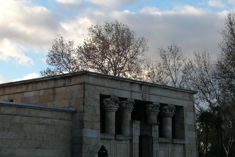 Wizyta z przewodnikiem w egipskiej świątyni Debod + zwiedzanie Madrytu de los Austrias