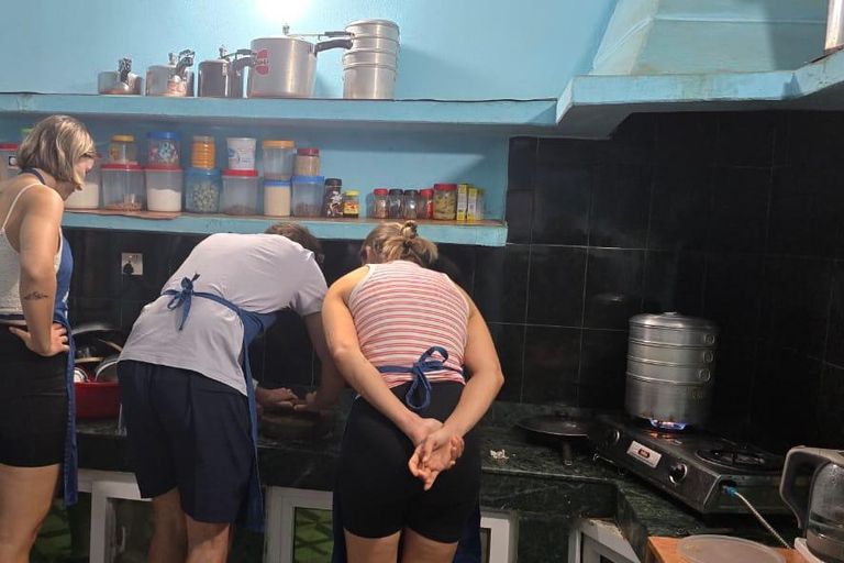 Pokhara: Authentic Nepali Cooking Class & Market Tour