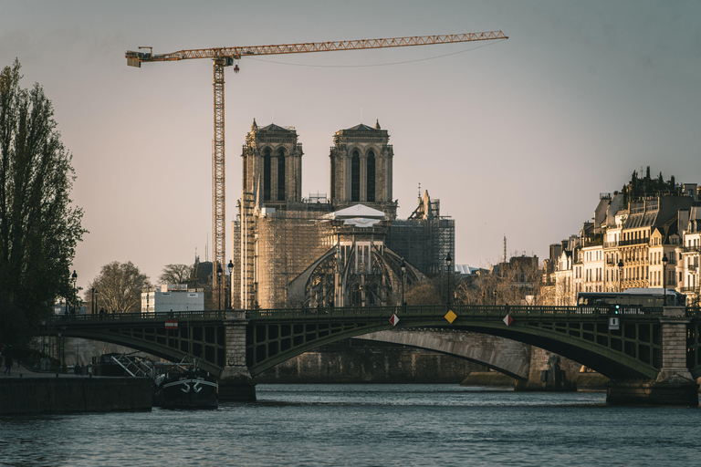 Paris Latin quarter: Private walking tour with a local guide Half-day tour with Guillaume, your private guide in Paris